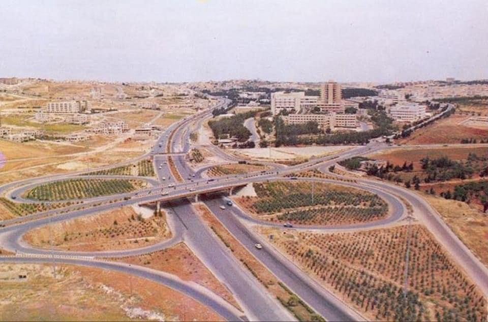 تقاطع الجامعة الاردنية في الثمانينات